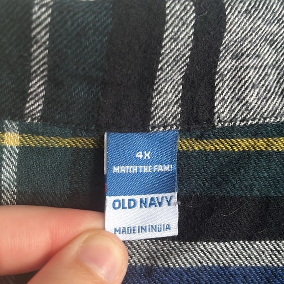 Plus size green Old Navy flannel pajama set - Picture 5 of 8